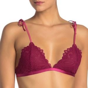 NEW! FP INTIMATELY pink mila bralette lace bra lacy floral plunge bralet yoga​ M